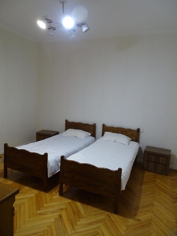Vake Super Quiet And Comfy Apartment With A Yard 트빌리시 외부 사진